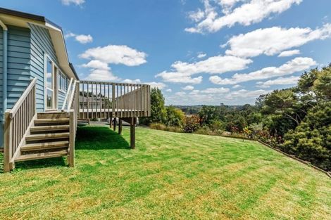 Photo of property in 22a Viridian Lane, Greenhithe, Auckland, 0632