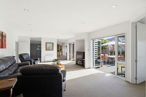 Photo of property in 35 Heathridge Place, Lincoln, 7608