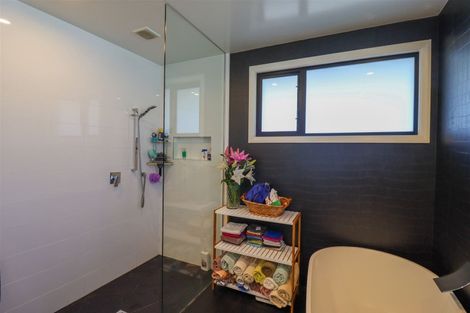 Photo of property in 219 Douglas Street, Highfield, Timaru, 7910