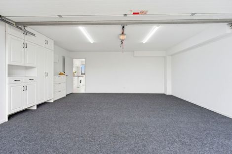 Photo of property in 4a Fowler Street, Northcote, Auckland, 0627