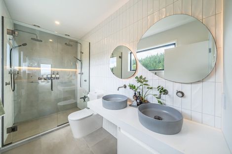 Photo of property in 15 Weatherdeck Close, Whitby, Porirua, 5024