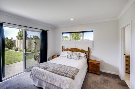 Photo of property in 22 Pukaki Place, Poraiti, Napier, 4112