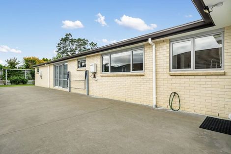 Photo of property in 21 Eric Farley Drive, Kumeu, 0810