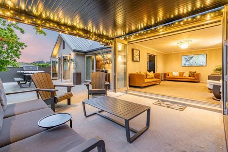 Photo of property in 5 Orchard Grove, East Taieri, Mosgiel, 9024