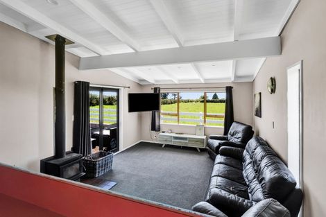 Photo of property in 1257 Mangorei Road, Mangorei, New Plymouth, 4371