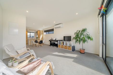 Photo of property in 13d Cuba Street, Petone, Lower Hutt, 5012