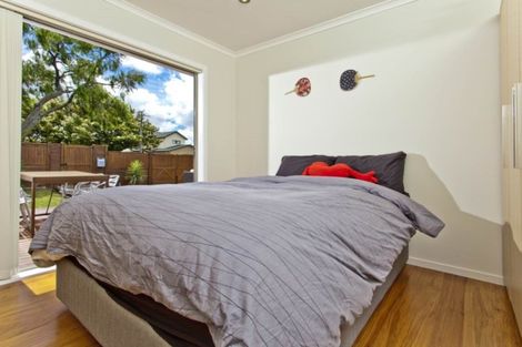Photo of property in 14 Holland Road, Hillcrest, Auckland, 0627