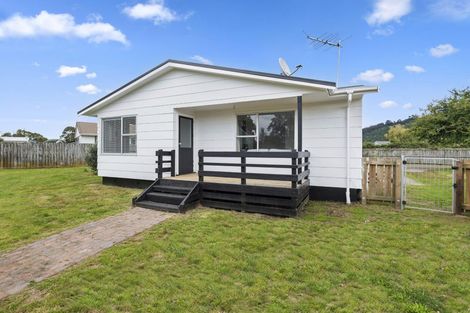 Photo of property in 53 Kawaha Point Road, Kawaha Point, Rotorua, 3010