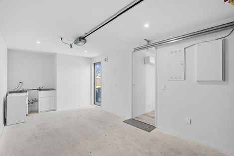 Photo of property in 3/58 Division Street, Riccarton, Christchurch, 8041