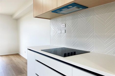 Photo of property in 6 Harikoa Way, Karaka, 2113