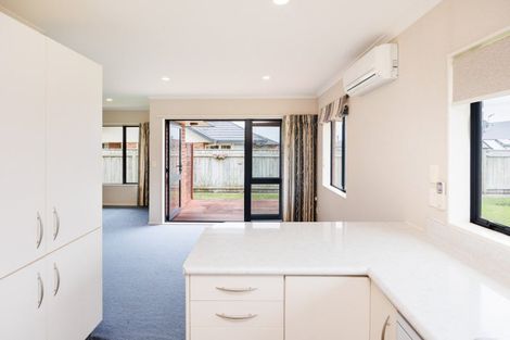 Photo of property in 38 Parnell Heights Drive, Kelvin Grove, Palmerston North, 4414