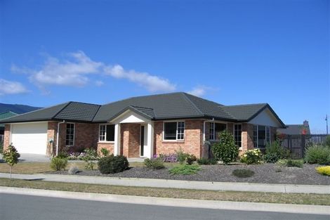 Photo of property in 13 Best Place, Stoke, Nelson, 7011