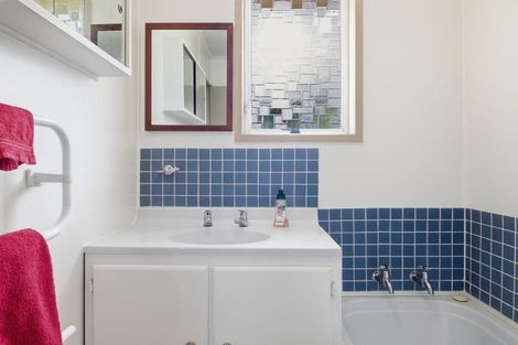 Photo of property in 40 Glenbervie Crescent, Massey, Auckland, 0614