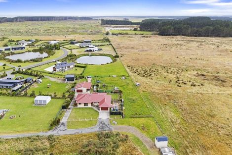 Photo of property in 25 Carex Grove, Foxton Beach, Foxton, 4815