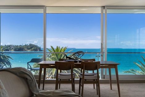 Photo of property in Seaview Apartments, 13/64 Milford Road, Milford, Auckland, 0620