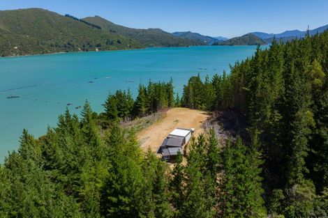 Photo of property in 4954 Kenepuru Road, Ohauparuparu Bay, Picton, 7282