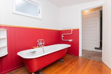 Photo of property in 436 Aberdeen Road, Gisborne, 4010