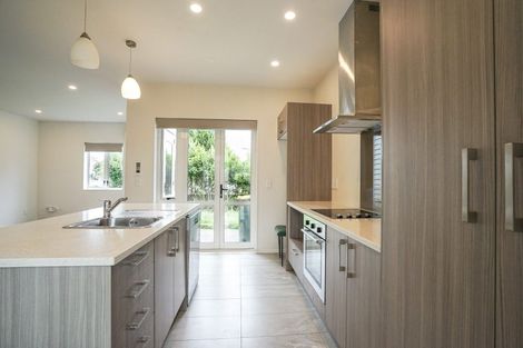 Photo of property in 75 Grove Road, Papakura, 2110