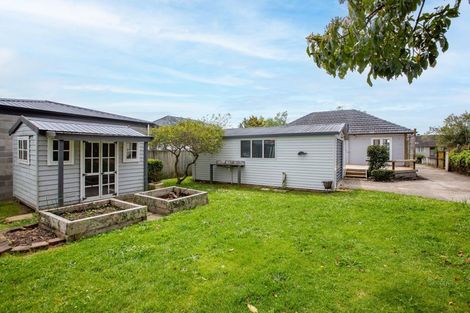 Photo of property in 12 Slim Street, Bader, Hamilton, 3206