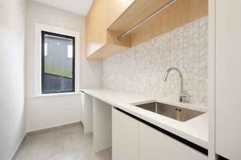 Photo of property in 7 Halcyon Bay Lane, Wainui, 0992