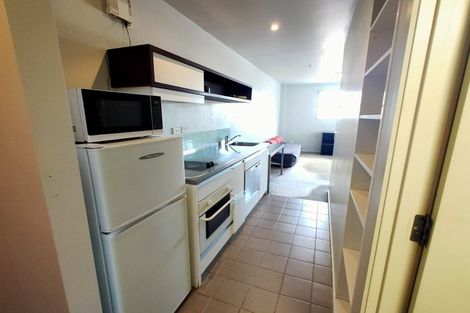 Photo of property in St Paul Apartments, 1b/4 Saint Paul Street, Auckland Central, Auckland, 1010