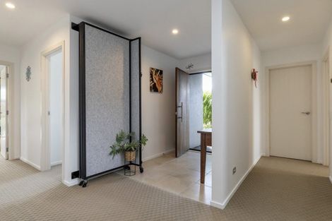 Photo of property in 2 Cherry Lane, Acacia Bay, Taupo, 3330