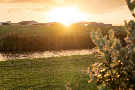 Photo of property in 21 Nicole Place, Papamoa Beach, Papamoa, 3118