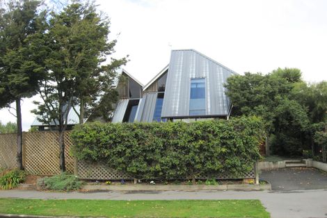 Photo of property in 2/1 Parkstone Avenue, Ilam, Christchurch, 8041