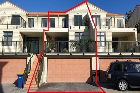 Photo of property in Tuscany Towers, 30/1 Ambrico Place, New Lynn, Auckland, 0600