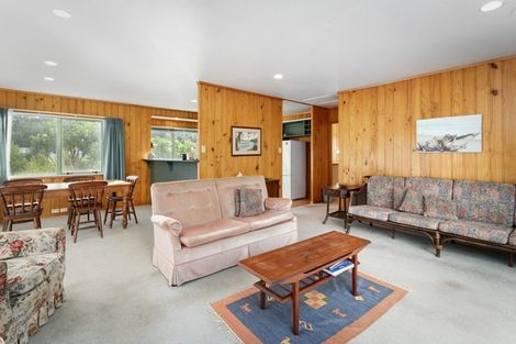 Photo of property in 2 Koutunui Road, Athenree, Katikati, 3177