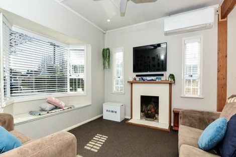 Photo of property in 10 Vardon Road, St Andrews, Hamilton, 3200