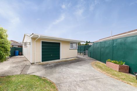 Photo of property in 14 Hartley Place, Awapuni, Palmerston North, 4412