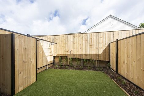 Photo of property in 3/11 Macky Street, Taita, Lower Hutt, 5011