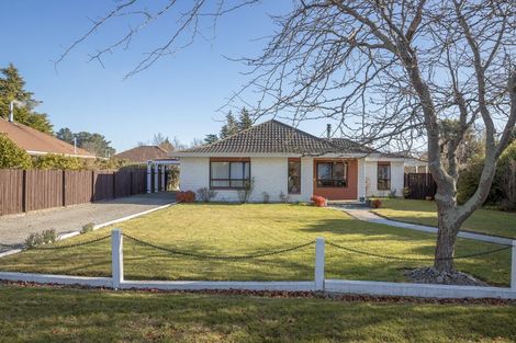 Photo of property in 32 Park Avenue, Oxford, 7430