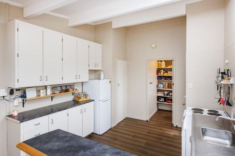 Photo of property in 17 Pinedale Parade, Milson, Palmerston North, 4414