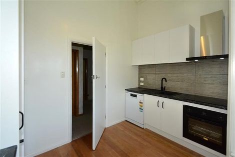 Photo of property in 4 Royal Terrace, Dunedin Central, Dunedin, 9016