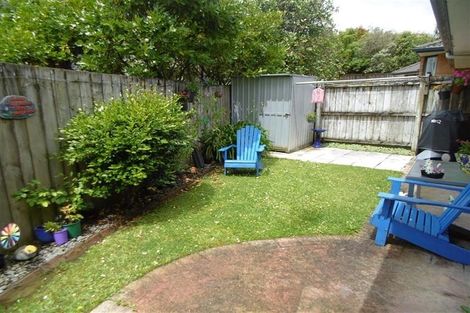 Photo of property in 6 Red Oak Place, Schnapper Rock, Auckland, 0632