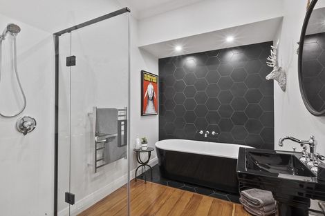 Photo of property in 16 Endeavour Avenue, Flagstaff, Hamilton, 3210