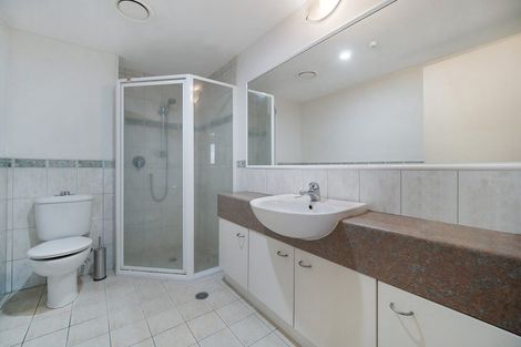 Photo of property in The Mews, 5/8 Basque Road, Eden Terrace, Auckland, 1021