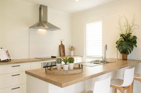 Photo of property in 4 Kuaka Rise, Omokoroa, 3114