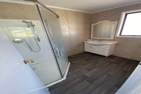 Photo of property in 183 Dawson Road, Clover Park, Auckland, 2023