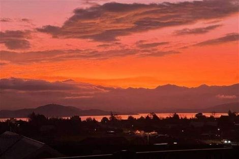 Photo of property in 17 Kingsgate Lane, Waihola, Milton, 9073