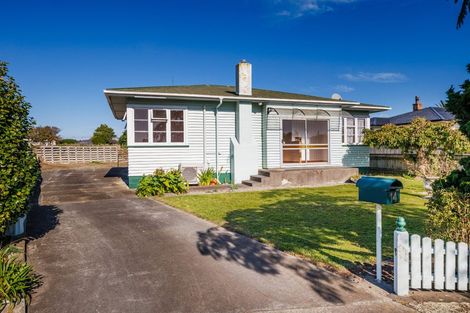 Photo of property in 14 Belvedere Crescent, Takaro, Palmerston North, 4412