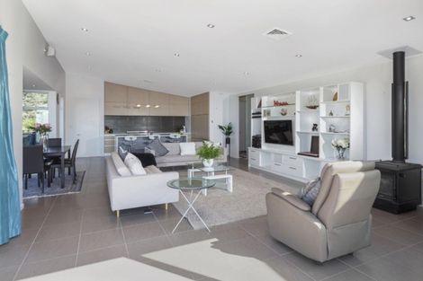 Photo of property in 101 Mount Pleasant Road, Mount Pleasant, Christchurch, 8081