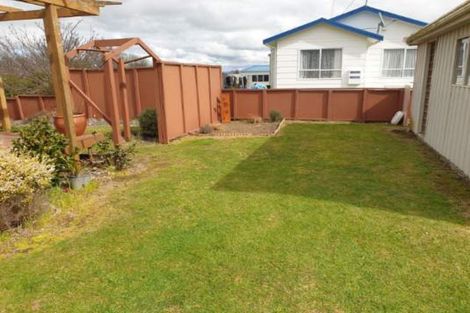 Photo of property in 9 Station Road, Puriri, Thames, 3578