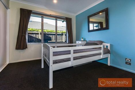 Photo of property in 11 Dunsford Close, Halswell, Christchurch, 8025