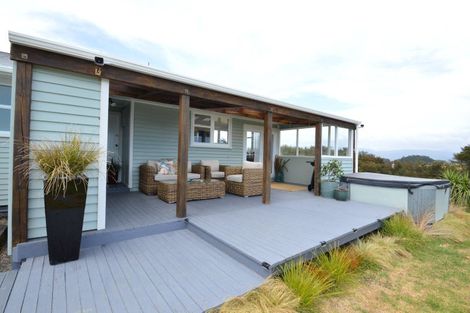 Photo of property in 398 Hokio Sand Road, Hokio Beach, Levin, 5571