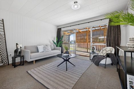 Photo of property in 42 Eversham Road, Mount Maunganui, 3116