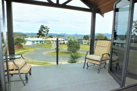 Photo of property in 169 The Fairway, Matarangi, Whitianga, 3592