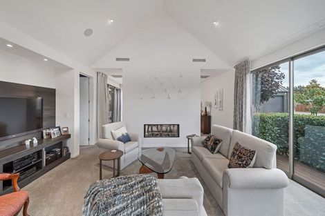 Photo of property in 2 Silver Peaks Drive, West Melton, 7618